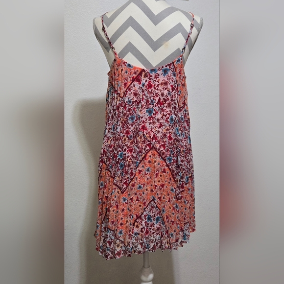 AMERICAN RAG CIE ENTRY Salmon Maroon Pink Blue Floral Spaghetti Strap Dress Sz M - Picture 2 of 9